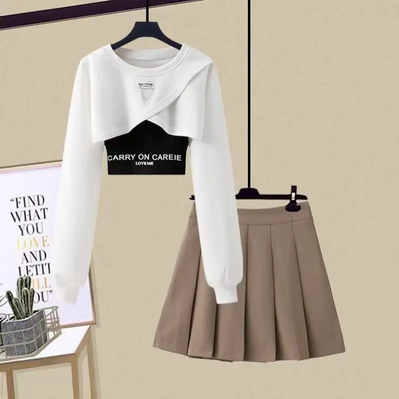Women's Spring/Summer New Short Long Sleeved Hoodie+Letter Vest+Pleated Skirt 3-piece Suit Girl Casual Tracksuit Matching Set
Women's Spring/Summer New Short Long Sleeved Hoodie+Letter Vest+Pleated Skirt 3-piece Suit Girl Casual Tracksuit Matching Set