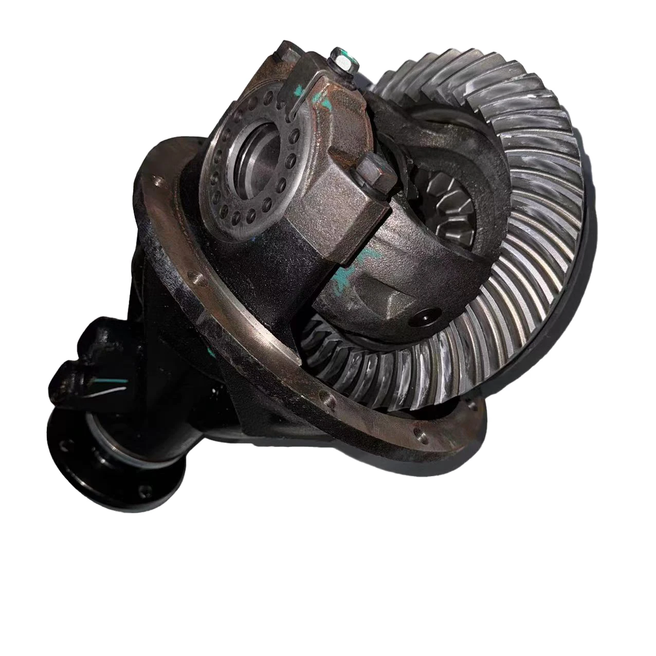 SAIC MAXUS T60 Original Differential assembly Gear ratio 3.818 without differential lock C00089058
SAIC MAXUS T60 Original Differential assembly Gear ratio 3.818 without differential lock C00089058