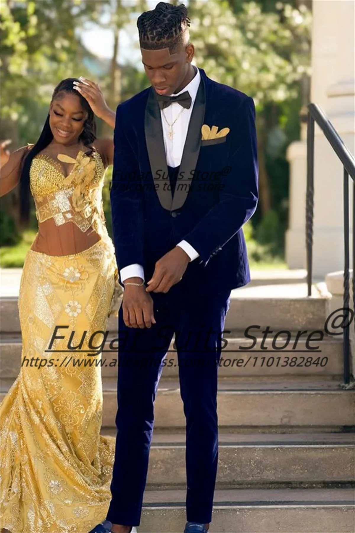 Luxuly Royal blue Velvet Groom Wedding Tuxedos High-qublity Men Suits Slim Fit Shawl Lapel 3 PCS Sets Elegant trajes para hombre
Luxuly Royal blue Velvet Groom Wedding Tuxedos High-qublity Men Suits Slim Fit Shawl Lapel 3 PCS Sets Elegant trajes para hombre