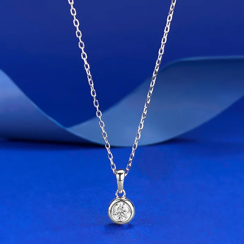 925 Sterling Silver Bezel Set Round Cut Cubic Zirconia CZ Pendant Necklace for Women
925 Sterling Silver Bezel Set Round Cut Cubic Zirconia CZ Pendant Necklace for Women