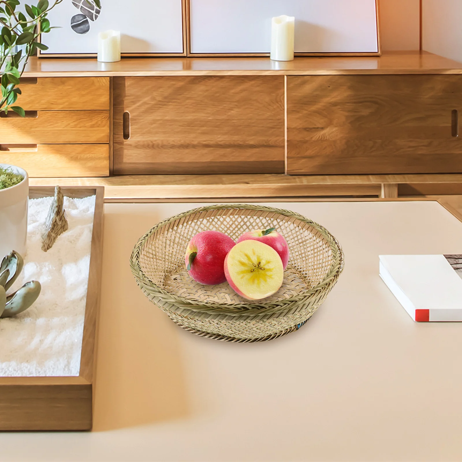 1Pcs Olive Green Bamboo Egg Storage Basket Handcrafted Weaving Design Fruit Vegetable Container for Home Organization
1Pcs Olive Green Bamboo Egg Storage Basket Handcrafted Weaving Design Fruit Vegetable Container for Home Organization