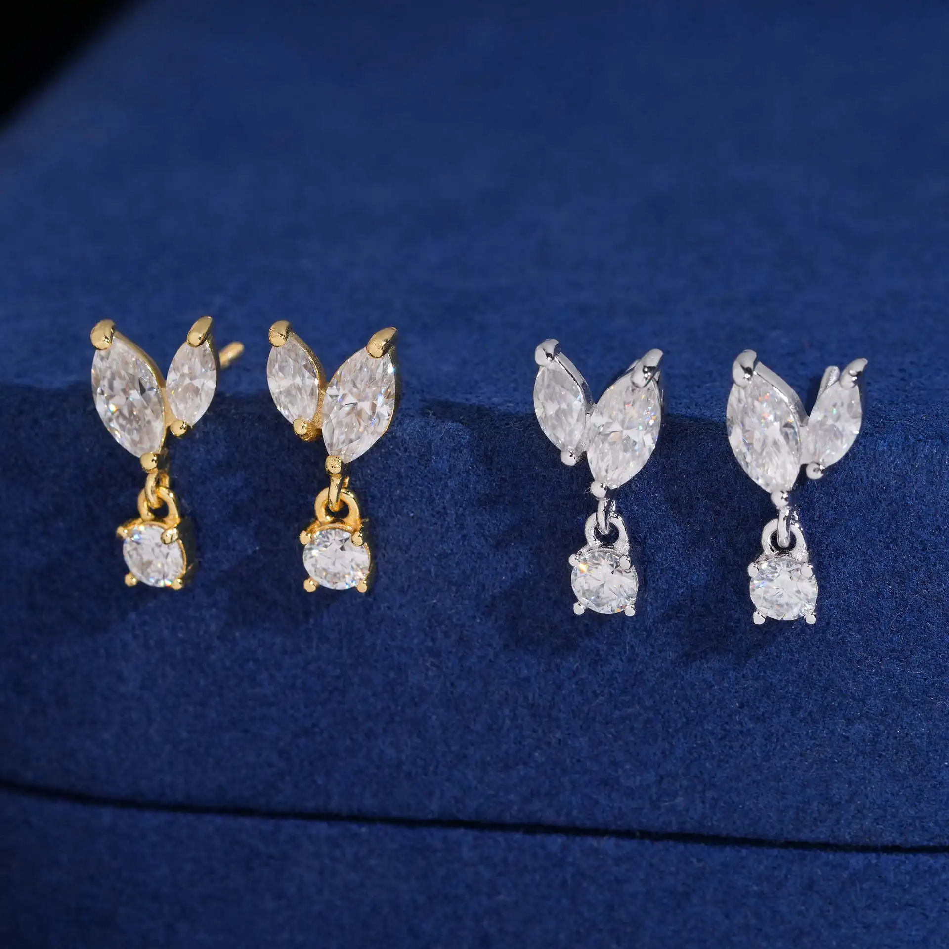 Серьги из стерлингового серебра 925 пробы с муассанитом для женщин, подарки на годовщину свадьбы, день рождения, модные ювелирные изделия, подарок
Серьги из стерлингового серебра 925 пробы с муассанитом для женщин, подарки на годовщину свадьбы, день рождения, модные ювелирные изделия, подарок