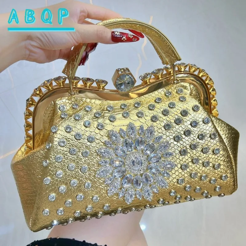 New Evening Handbag Luxury Brand Diamond-Encrusted Sparkling Dinner Party Handbag Fashion Shiny Women's Shoulder Crossbody Bag
New Evening Handbag Luxury Brand Diamond-Encrusted Sparkling Dinner Party Handbag Fashion Shiny Women's Shoulder Crossbody Bag