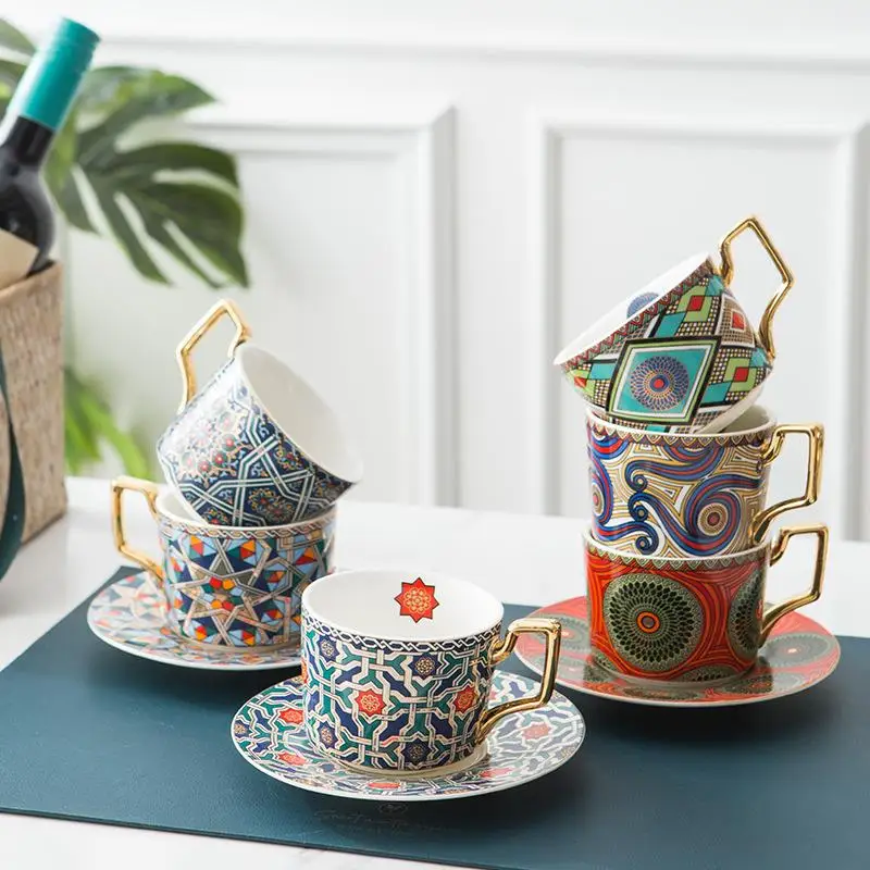 European Style Gold-Decorated Large Capacity Coffee Cup And Plate Set Afternoon Tea Cup And Plate Home Use Gift Bone China
European Style Gold-Decorated Large Capacity Coffee Cup And Plate Set Afternoon Tea Cup And Plate Home Use Gift Bone China
