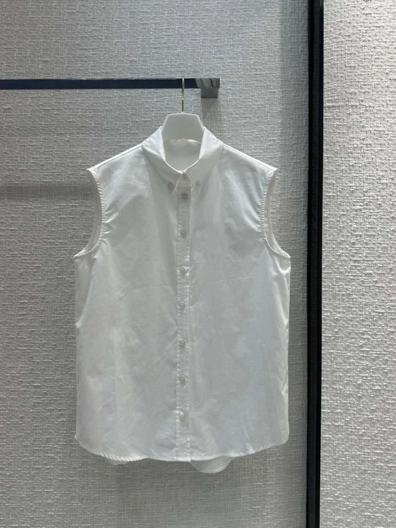 Academy style women's shirt, fashionable, simple, loose, casual, versatile, sleeveless shirt, medium length style
Academy style women's shirt, fashionable, simple, loose, casual, versatile, sleeveless shirt, medium length style