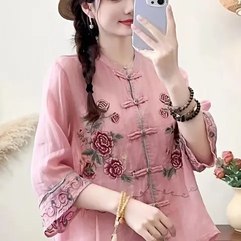 Summer New Thin Embroidered Flower Shirt Blouse Women's Literary Retro Ethnic Style Stand-up Collar Split Lapel
Summer New Thin Embroidered Flower Shirt Blouse Women's Literary Retro Ethnic Style Stand-up Collar Split Lapel