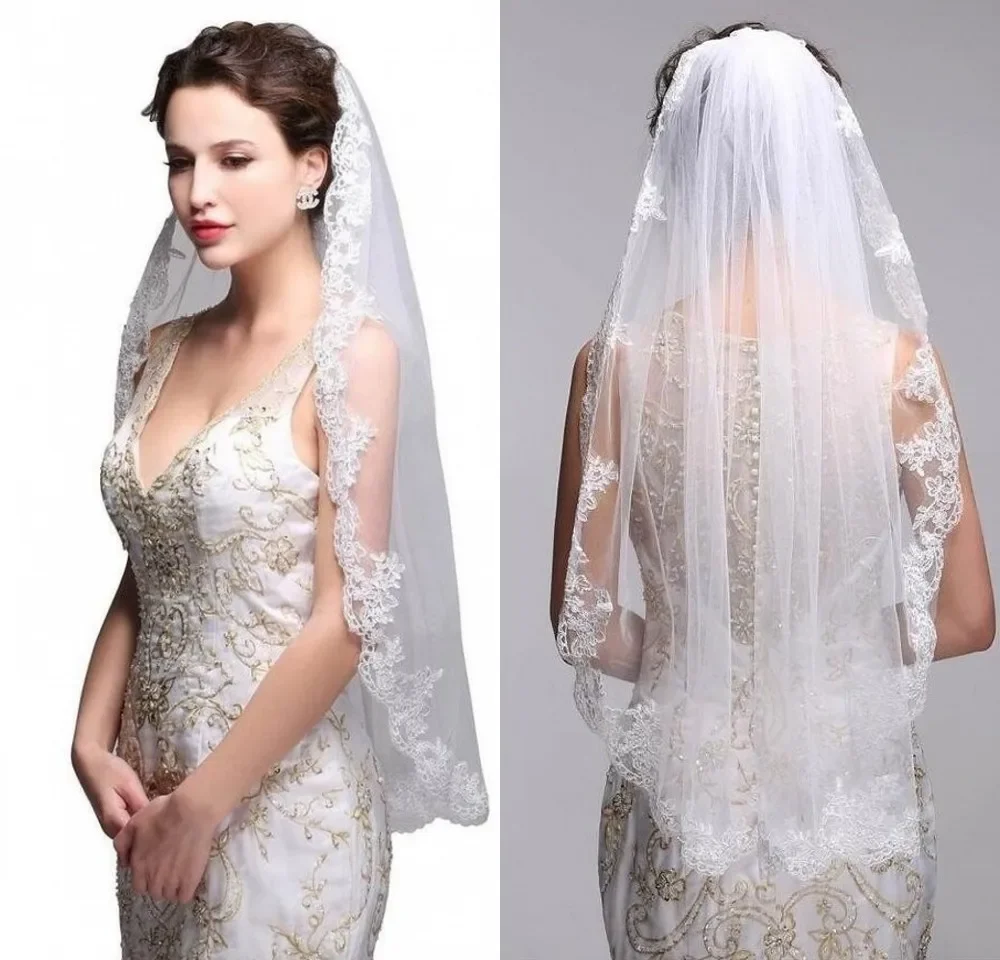 Fashionable Lace Edge With Comb Bridal Veil One Layer Short For Bride Stock Wedding
Fashionable Lace Edge With Comb Bridal Veil One Layer Short For Bride Stock Wedding
