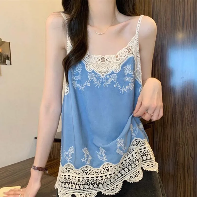Boring Honey Women's Lace Camisole Top - Ethnic Style V-Neck Tank Vest Loose Summer Undershirt Simple Knit Sleeveless Blouse
Boring Honey Women's Lace Camisole Top - Ethnic Style V-Neck Tank Vest Loose Summer Undershirt Simple Knit Sleeveless Blouse