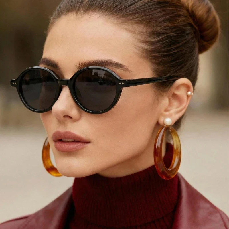 Fashion Small Oval Sunglasses Women Rivets Shades Retro Eyewear Luxury Sun Glasses UV400 Brand Oculus Female Gafas
Fashion Small Oval Sunglasses Women Rivets Shades Retro Eyewear Luxury Sun Glasses UV400 Brand Oculus Female Gafas
