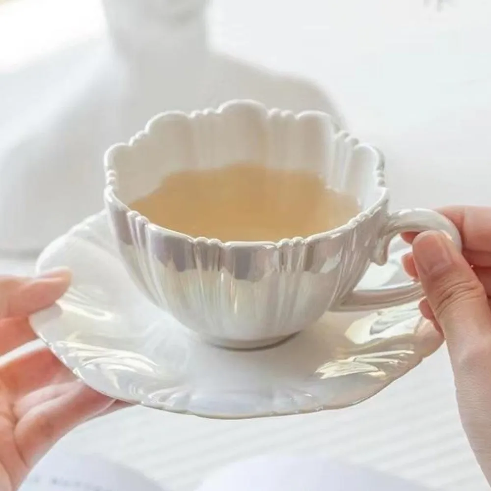 Decorative Ceramic Coffee Cup Gradient European Style Tea Cups Petal Shape Juice Cup Home Breakfast
Decorative Ceramic Coffee Cup Gradient European Style Tea Cups Petal Shape Juice Cup Home Breakfast