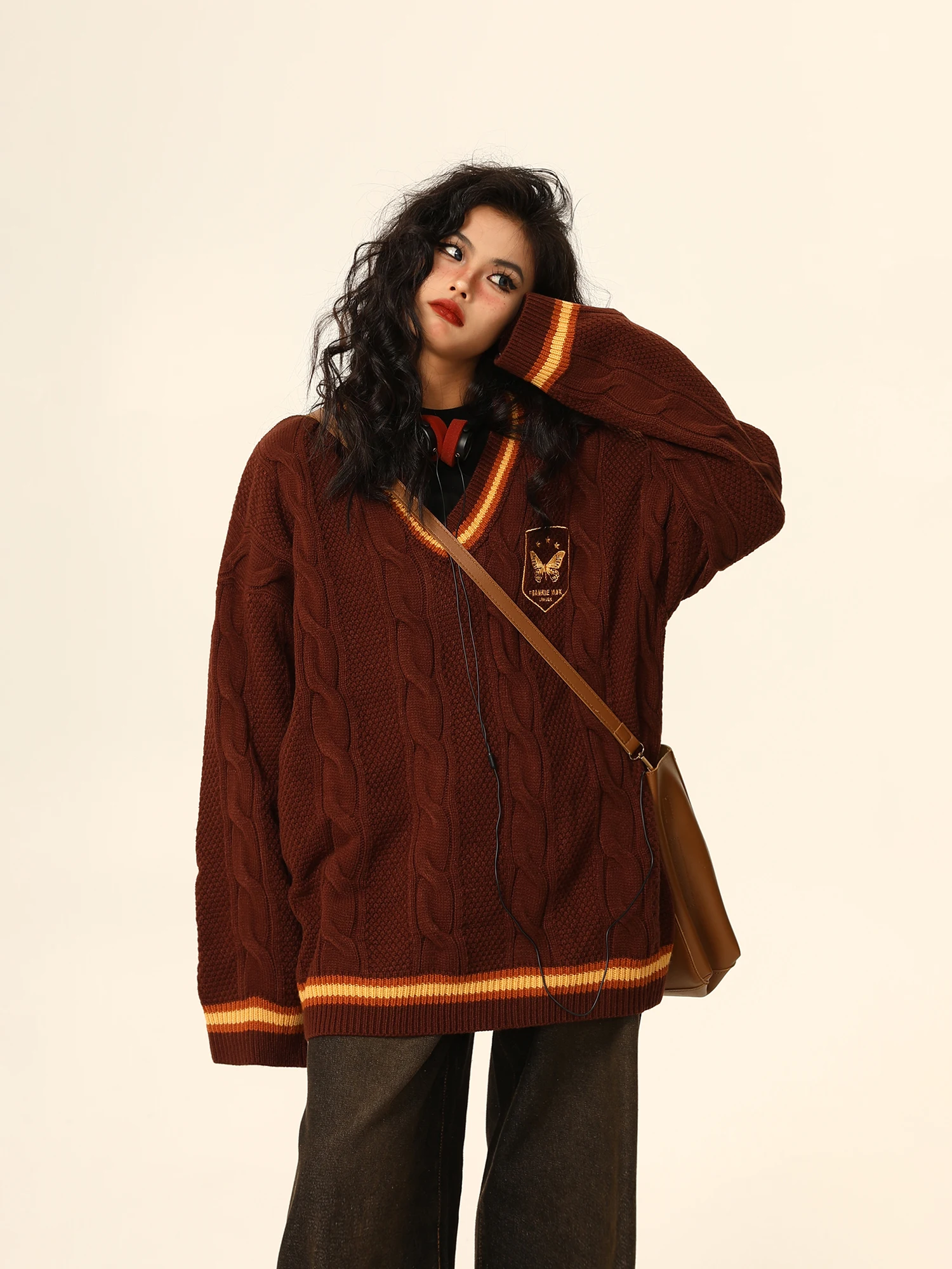 Street Sle Loose Fit Women's Knitwear V-Ne Winter Sweater White Aosphere College Wind Inner Wear Casual Long Sve
Street Sle Loose Fit Women's Knitwear V-Ne Winter Sweater White Aosphere College Wind Inner Wear Casual Long Sve