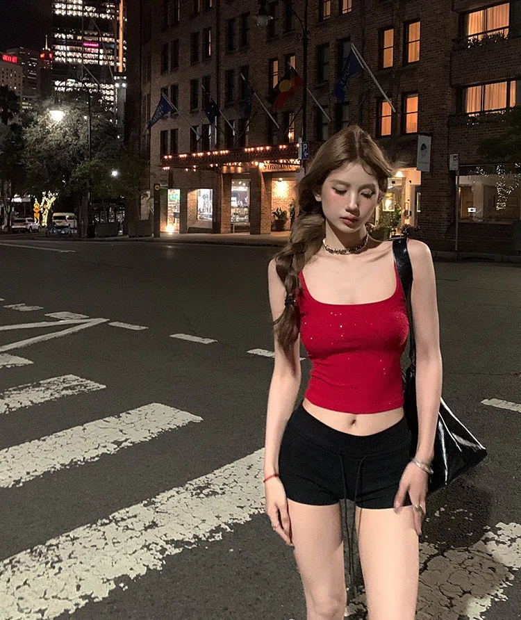 2024 Summer New Women's Wear Fashionable and Comfortable Hot Diamond Cross Collar Tank Top 0504
2024 Summer New Women's Wear Fashionable and Comfortable Hot Diamond Cross Collar Tank Top 0504