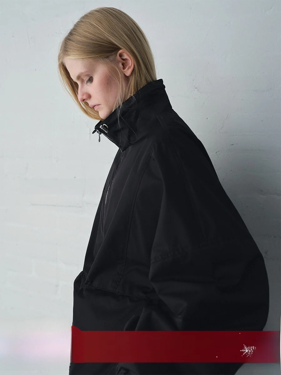 Высококачественная куртка CHICJANE из полиэфирного волокна с эффектом памяти, многоразового использования, водонепроницаемая, с круглым вырезом, повседневная, стильная, B-Cut
Высококачественная куртка CHICJANE из полиэфирного волокна с эффектом памяти, многоразового использования, водонепроницаемая, с круглым вырезом, повседневная, стильная, B-Cut