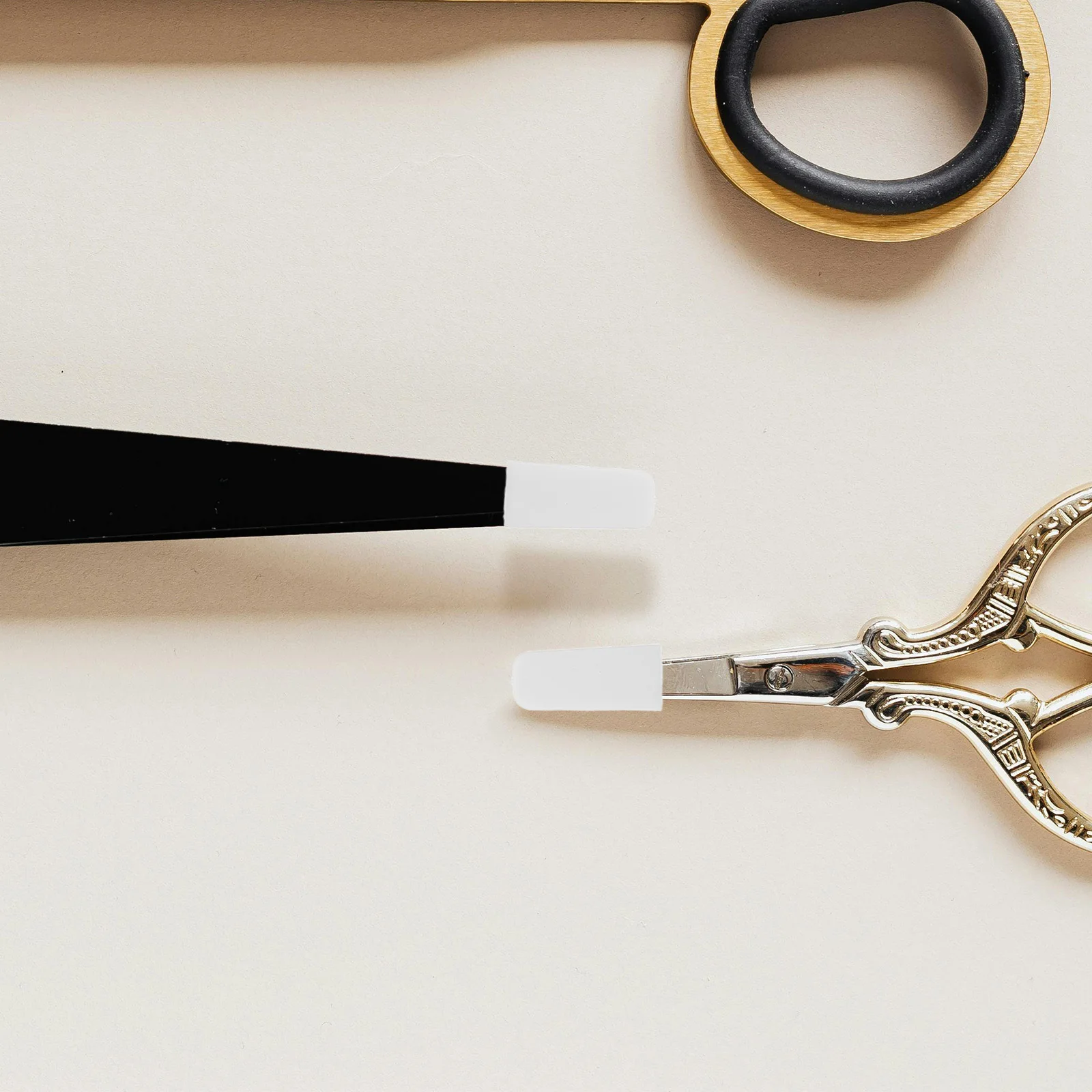 100Pcs Knife Tip Protectors Transparent Soft Plastic Sleeves Kitchen Guards Safety Covers for Chef Paring Knives
100Pcs Knife Tip Protectors Transparent Soft Plastic Sleeves Kitchen Guards Safety Covers for Chef Paring Knives