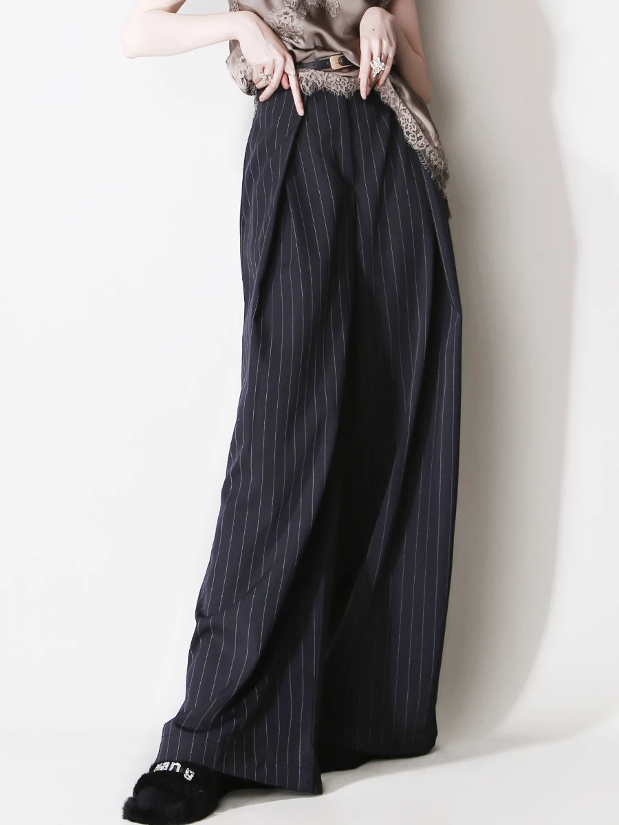 E94 Повседневные широкие брюки с высокой талией, плиссированные фронтальные 3D сложенные брюки трапециевидной формы, полосатые длинные брюки в стиле ретро для женщин
E94 Повседневные широкие брюки с высокой талией, плиссированные фронтальные 3D сложенные брюки трапециевидной формы, полосатые длинные брюки в стиле ретро для женщин