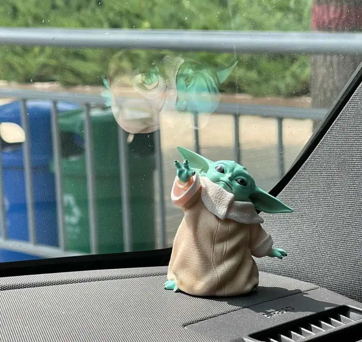 Wars Yoda Anime Movable Action Figure Kawaii Model Desktop Decoration Trendy Toys Perfect Holiday Surprise Gifts For Fans
Wars Yoda Anime Movable Action Figure Kawaii Model Desktop Decoration Trendy Toys Perfect Holiday Surprise Gifts For Fans