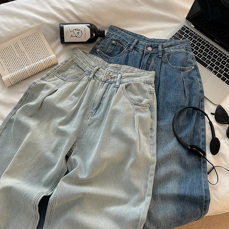Gradient Washed Loose Jeans 2024 Autumn New Korean Women's High Waisted Wide Leg Pants Vintage Denim Straight Trousers
Gradient Washed Loose Jeans 2024 Autumn New Korean Women's High Waisted Wide Leg Pants Vintage Denim Straight Trousers