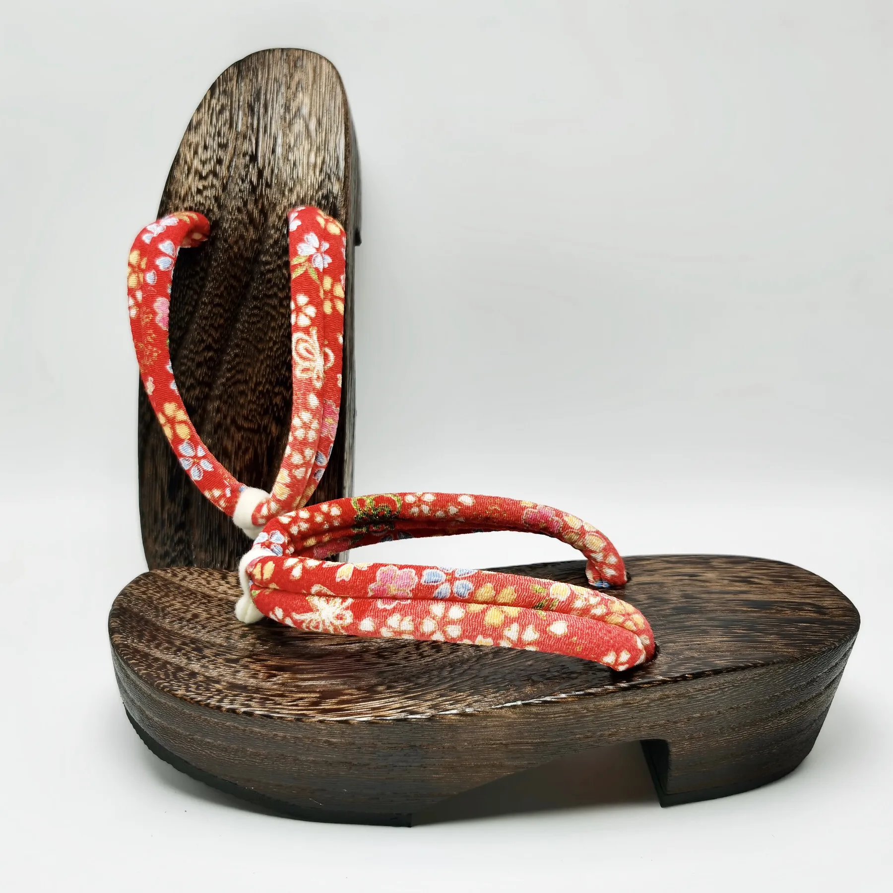 Wanwan Same Style 16 Colors Available Daily Half-Month Mid-High Heel Burnt Paulownia Wooden Clogs Kimono Yukata Wooden Slippers
Wanwan Same Style 16 Colors Available Daily Half-Month Mid-High Heel Burnt Paulownia Wooden Clogs Kimono Yukata Wooden Slippers