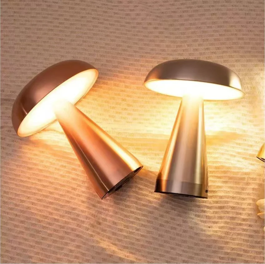 Desk lamp, touchable night light, mushroom lamp, charging ambient light, simple bedroom bedside table lamp
Desk lamp, touchable night light, mushroom lamp, charging ambient light, simple bedroom bedside table lamp