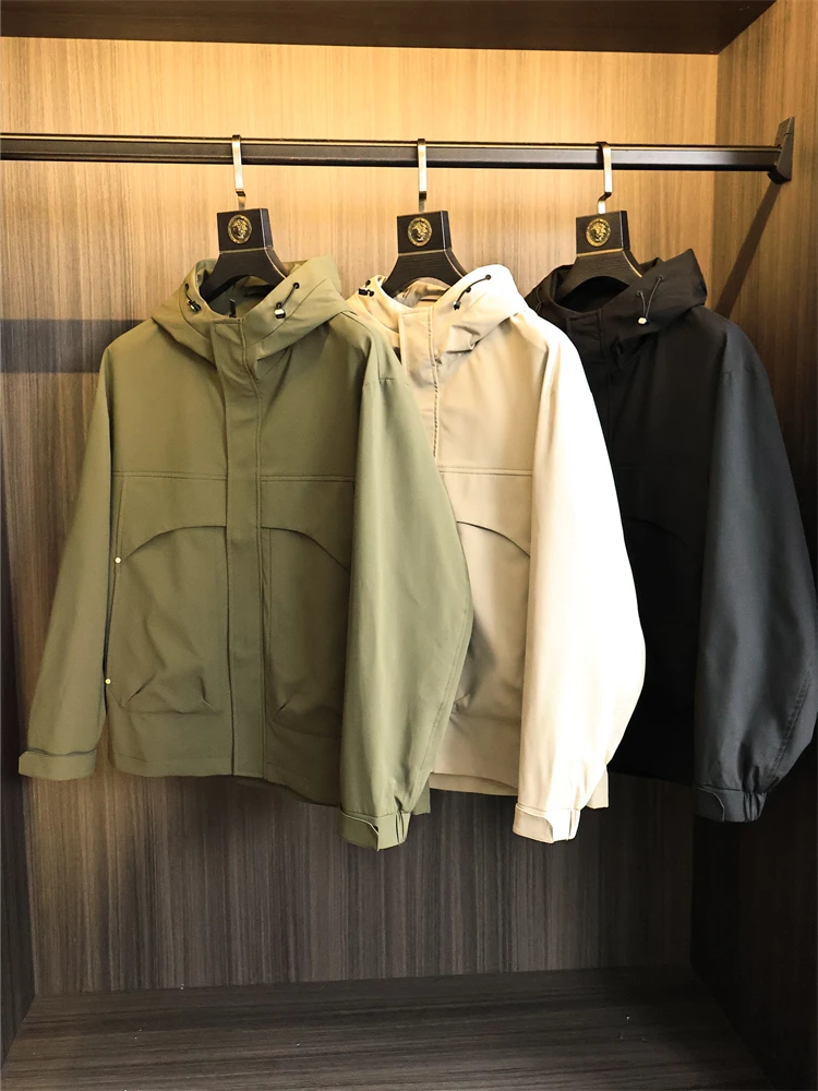 Outdoor Workwear Jacket Men's Windproof Waterproof Casual Hooded Spring 2025 Fashion Urban Style Long Sleeve Loose Fit Coat
Outdoor Workwear Jacket Men's Windproof Waterproof Casual Hooded Spring 2025 Fashion Urban Style Long Sleeve Loose Fit Coat