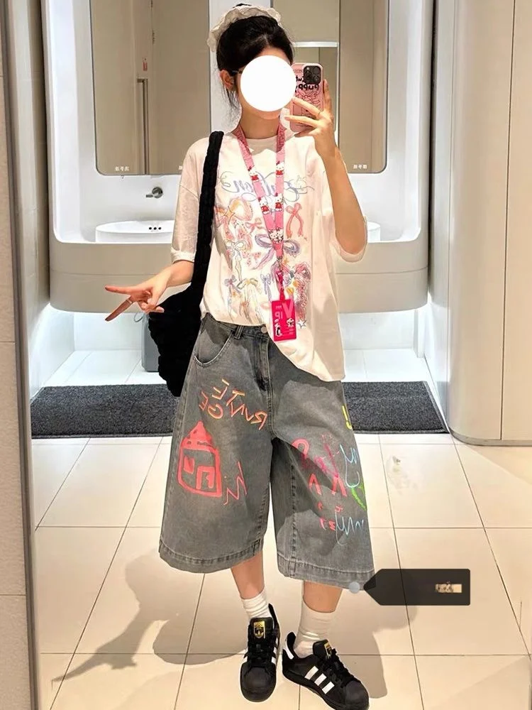 Джинсы женские с широкими штанинами в стиле ретро, с высокой талией, свободные, осенне-зимние, новая уличная мода
Джинсы женские с широкими штанинами в стиле ретро, с высокой талией, свободные, осенне-зимние, новая уличная мода