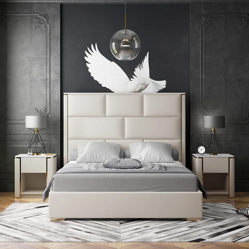 Light luxury soft bed leather bed furniture post-modern Italian master bedroom villa high-grade 1.8 meter double bed
Light luxury soft bed leather bed furniture post-modern Italian master bedroom villa high-grade 1.8 meter double bed