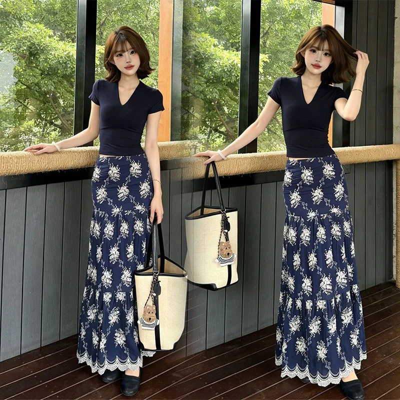 Commute Style Floral Print Half-length Skirt Set Women's Short Sleeve Top And Long Skirt Two-piece Set Elegant Fashion Spring...
Commute Style Floral Print Half-length Skirt Set Women's Short Sleeve Top And Long Skirt Two-piece Set Elegant Fashion Spring...