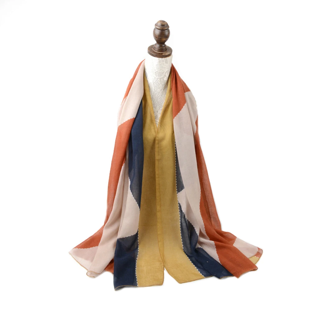 2022 New Fashion Geometry Print Scarf Shawls Long Foulard Soft Scarves Wrap Hijab 4 Color Free Shipping
2022 New Fashion Geometry Print Scarf Shawls Long Foulard Soft Scarves Wrap Hijab 4 Color Free Shipping