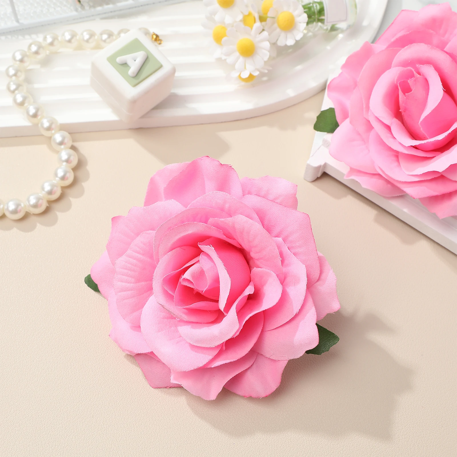 9 Pink Rose Brooch Hair Clip Realistic Fabric Flower Pin Versatile Wedding Party Accessories Women Valentine Day Gift
9 Pink Rose Brooch Hair Clip Realistic Fabric Flower Pin Versatile Wedding Party Accessories Women Valentine Day Gift