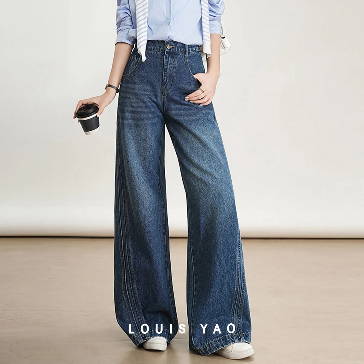 LOUIS YAO High Waist Retro Women's Jeans 2025 Autumn Wide Leg Pants Casual Style Split Line Non Elastic Long Women's Pants
LOUIS YAO High Waist Retro Women's Jeans 2025 Autumn Wide Leg Pants Casual Style Split Line Non Elastic Long Women's Pants