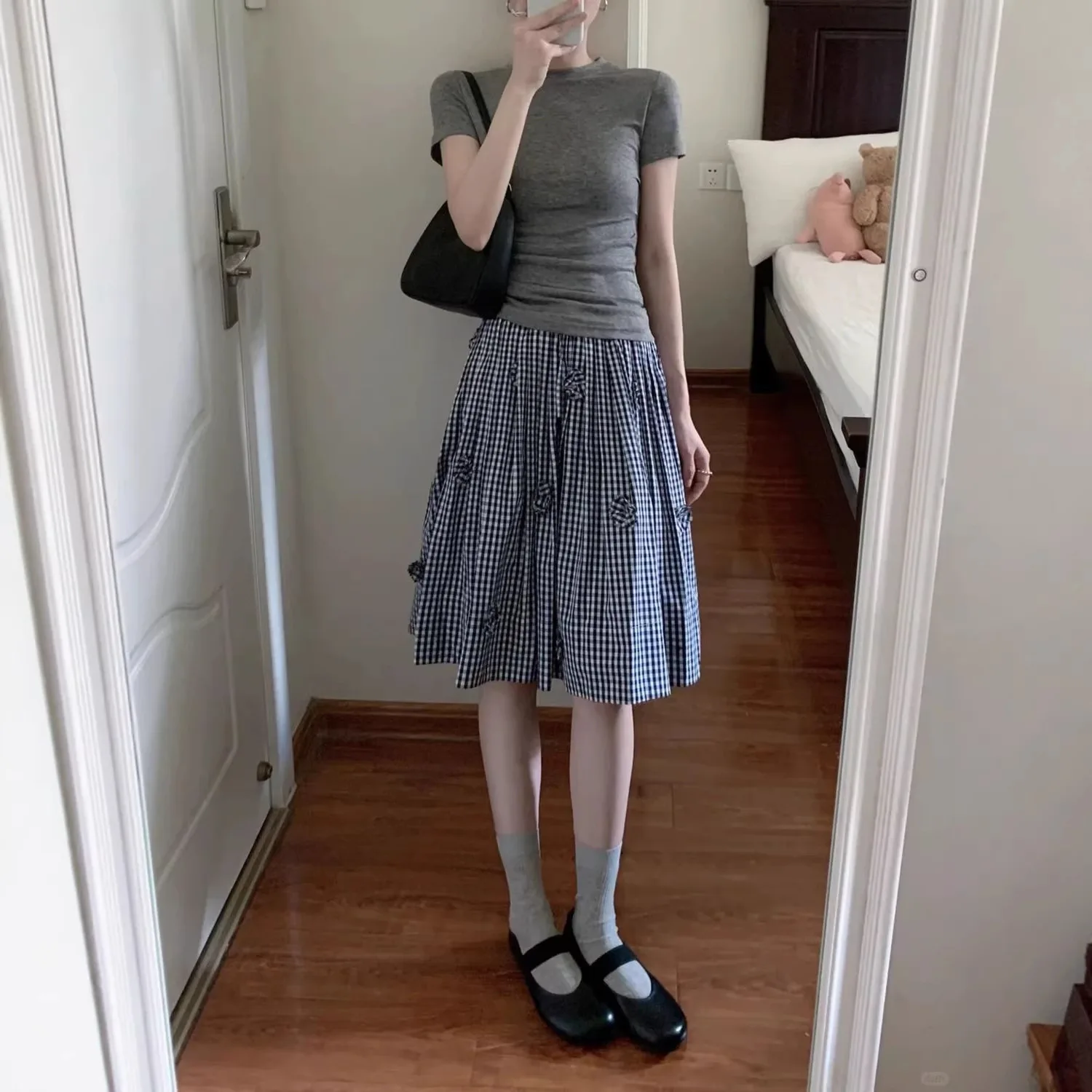 Beautiful Small Suit Short Skirt Children's 2026 New Navy Blue Plaid Skirt
Beautiful Small Suit Short Skirt Children's 2026 New Navy Blue Plaid Skirt