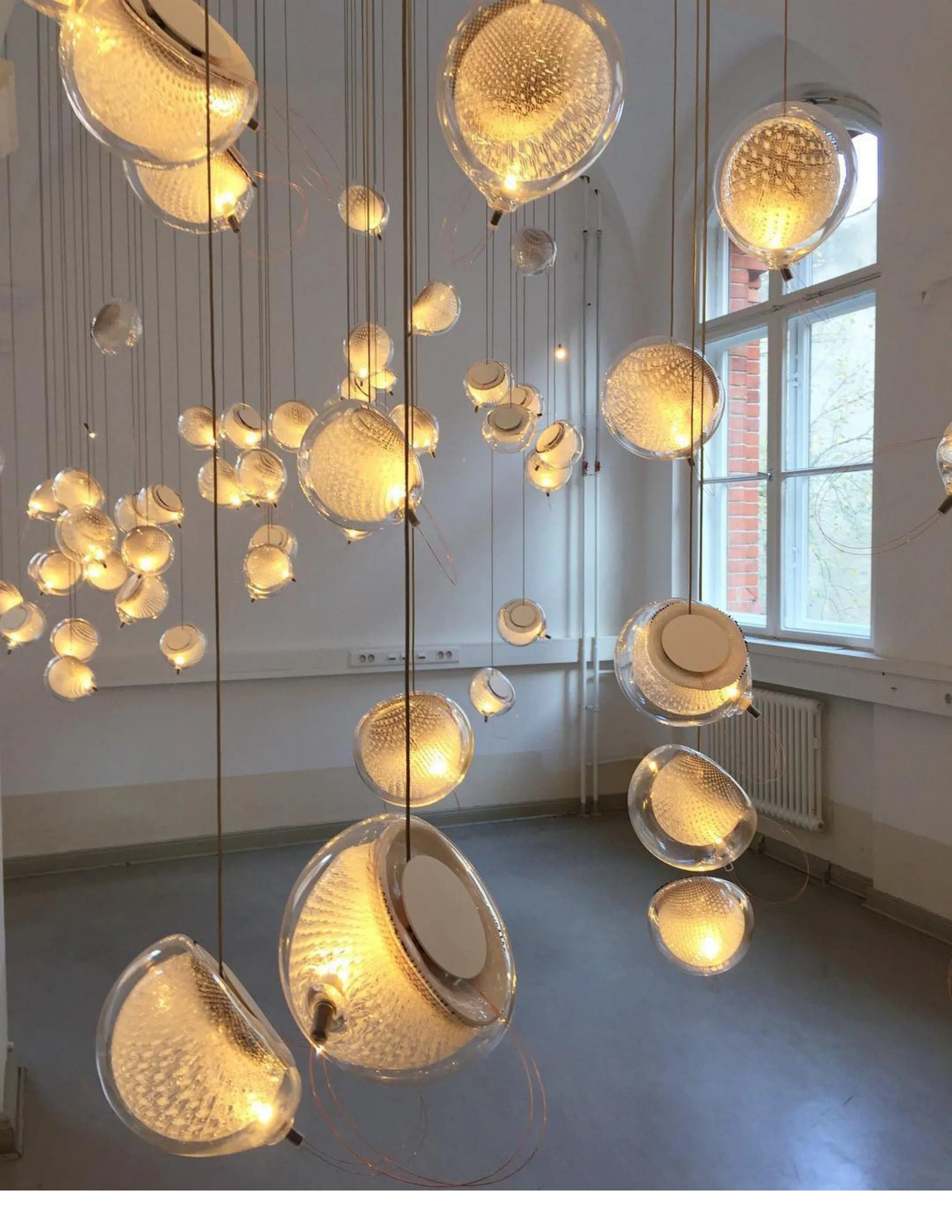 REVEN American Style Dimmable Chandelier Aluminum Glass Bubbles Pendant Light Lustre Customizable for Hotel Kitchen Island
REVEN American Style Dimmable Chandelier Aluminum Glass Bubbles Pendant Light Lustre Customizable for Hotel Kitchen Island
