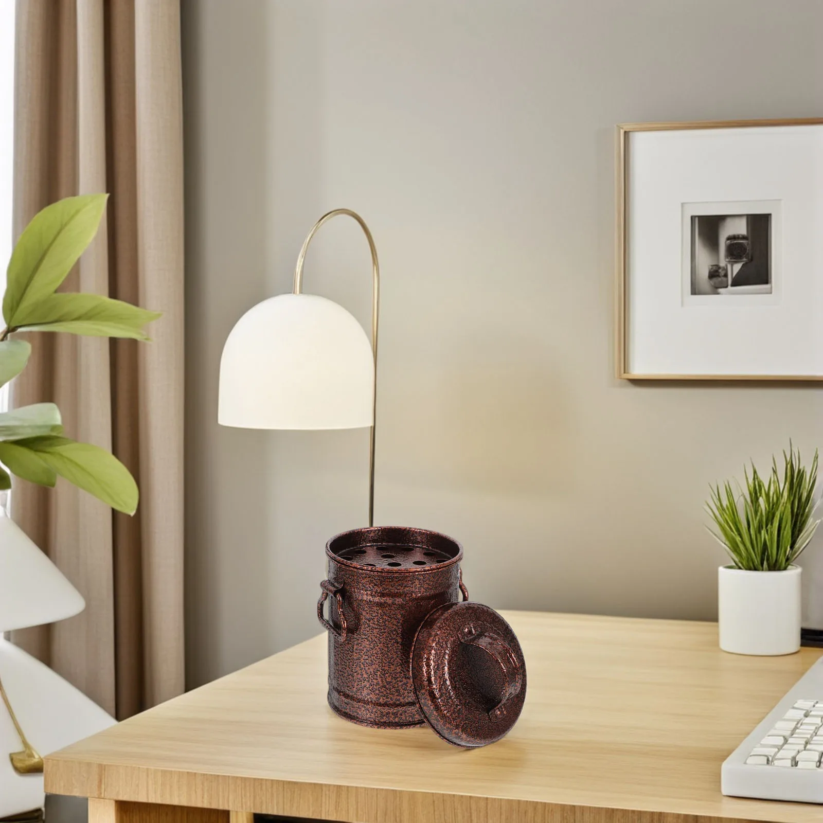Ash Tray Metal Ashtray Pail with Lid Aromatherapy Storage Bucket Ashtrays for Patio Brown Travel
Ash Tray Metal Ashtray Pail with Lid Aromatherapy Storage Bucket Ashtrays for Patio Brown Travel