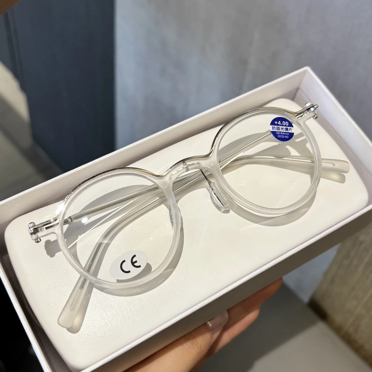 2026 new oval retro anti blue light reading glasses for men and women, casual, fashionable, ultra light and personalized
2026 new oval retro anti blue light reading glasses for men and women, casual, fashionable, ultra light and personalized