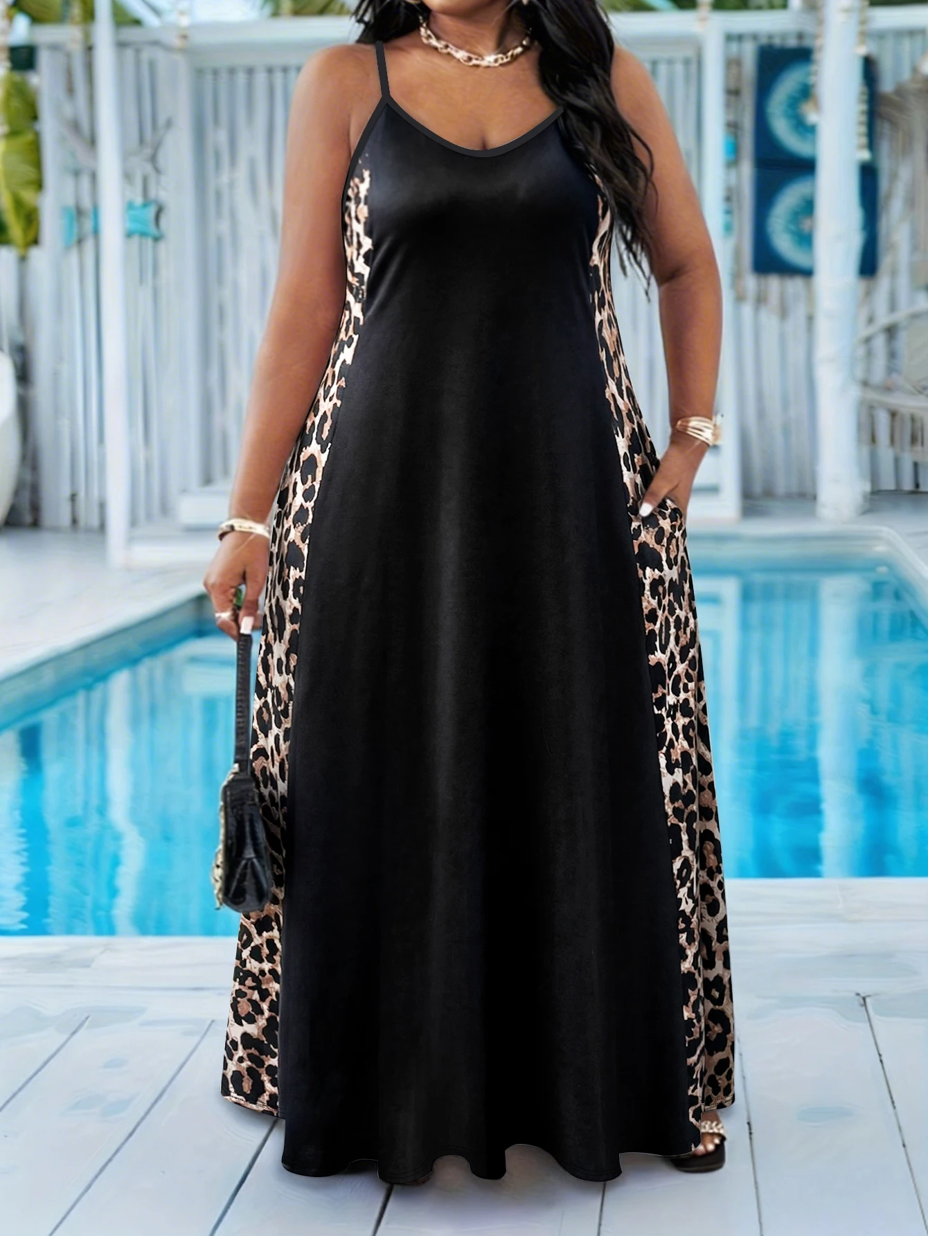 Plus Size Leopard Patchwork Spaghetti Strap Maxi Dress, Loose Sundress With Side Pockets,Casual Summer Beach Vacation Long Dress
Plus Size Leopard Patchwork Spaghetti Strap Maxi Dress, Loose Sundress With Side Pockets,Casual Summer Beach Vacation Long Dress