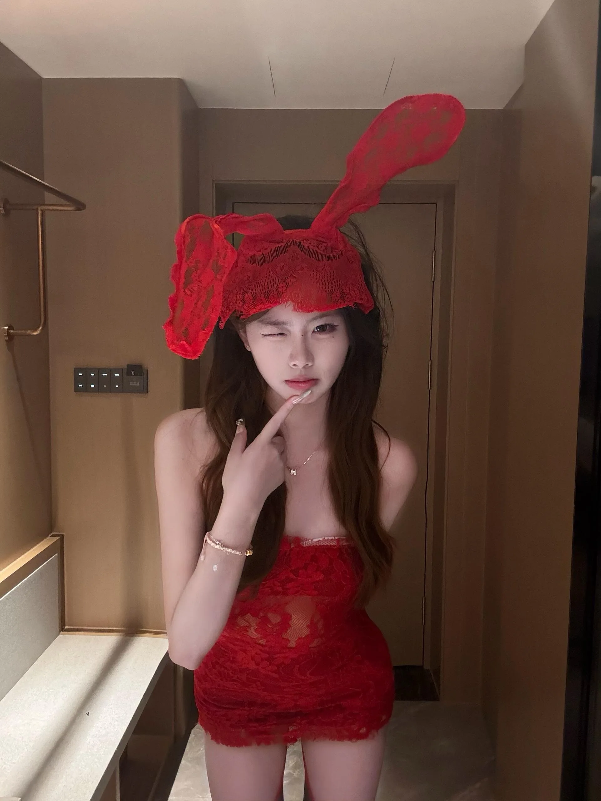 Pure Desire Red Lace Dr Хэллоуин Косплей Костюм Банни Девушка Сексуальный Комплект Svel Slim Fit Бюстье Юбка для Молоды Женщин
Pure Desire Red Lace Dr Хэллоуин Косплей Костюм Банни Девушка Сексуальный Комплект Svel Slim Fit Бюстье Юбка для Молоды Женщин