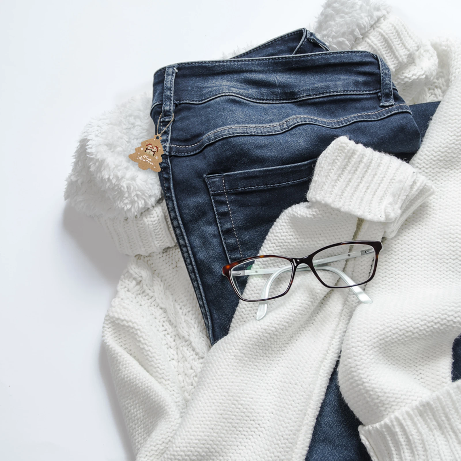 1Set Christmas Tree Pendant Kraft Paper Tags Lovely Design Festive Pendant Home Decor Gift Hanging Tag Decorative Hanging Tag
1Set Christmas Tree Pendant Kraft Paper Tags Lovely Design Festive Pendant Home Decor Gift Hanging Tag Decorative Hanging Tag