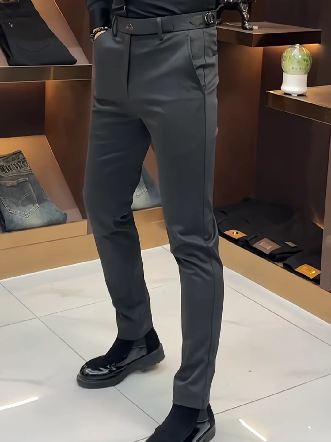 Удобные мужские брюки для бизнеса и повседневной носки, весна-осень, модные, приталенные, прямого кроя, антибактериальные, классические
Удобные мужские брюки для бизнеса и повседневной носки, весна-осень, модные, приталенные, прямого кроя, антибактериальные, классические