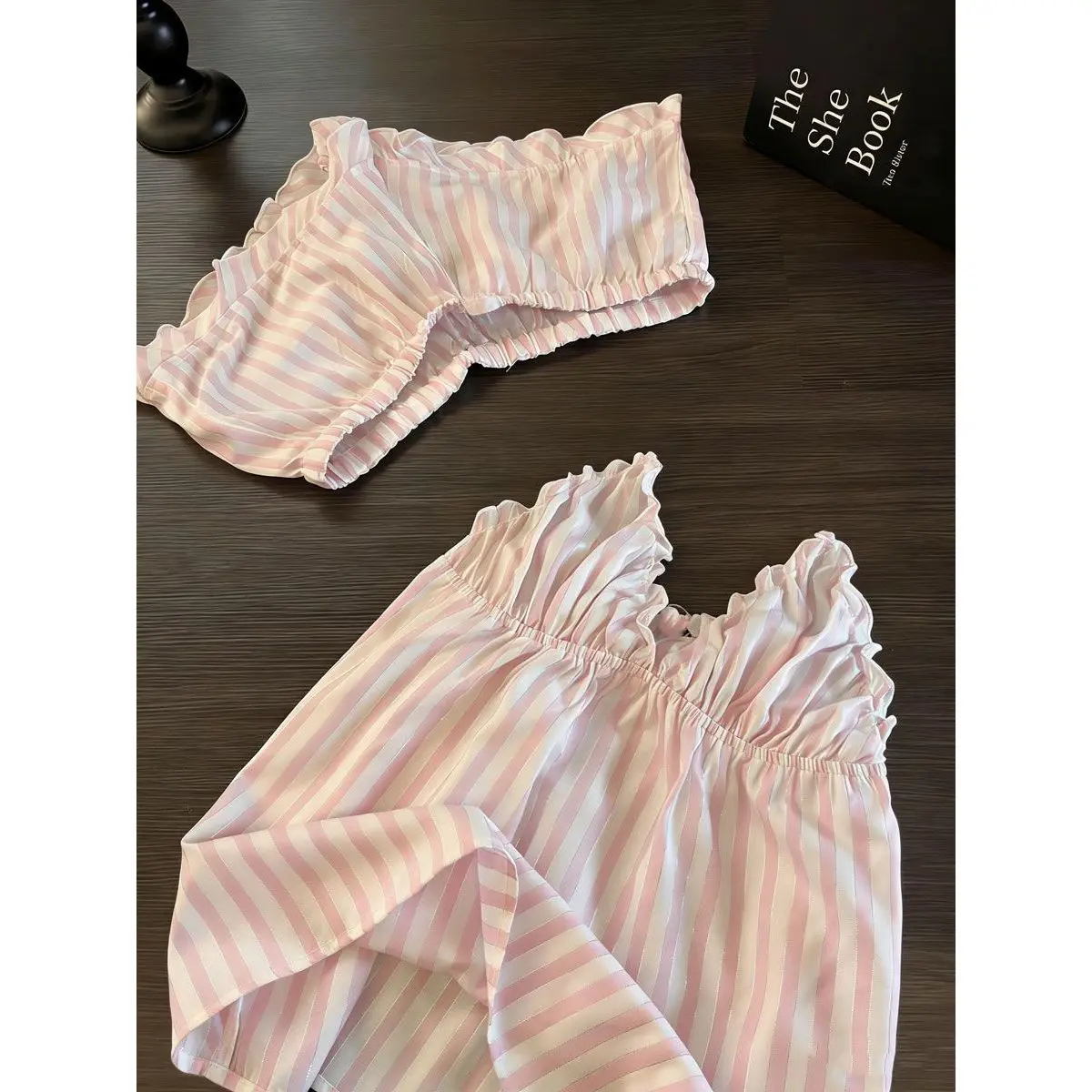 Korean Style Sweet Girl Pink Striped Cloud Cotton Strap Short Pants Sleepwear Women Summer Casual Full Print Cotton Youth Fou...
Korean Style Sweet Girl Pink Striped Cloud Cotton Strap Short Pants Sleepwear Women Summer Casual Full Print Cotton Youth Fou...