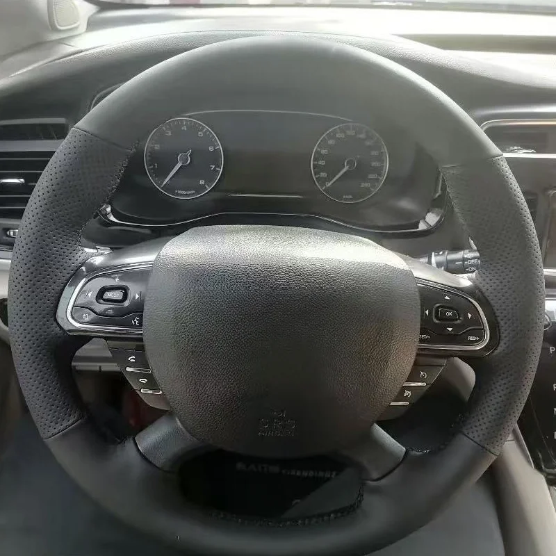 Custom Hand-stitched Black Car Steering Wheel Cover Breathable Genuine Leather For GAC Trumpchi GS4 GS3 EMPOW GA4 AION LX YS
Custom Hand-stitched Black Car Steering Wheel Cover Breathable Genuine Leather For GAC Trumpchi GS4 GS3 EMPOW GA4 AION LX YS