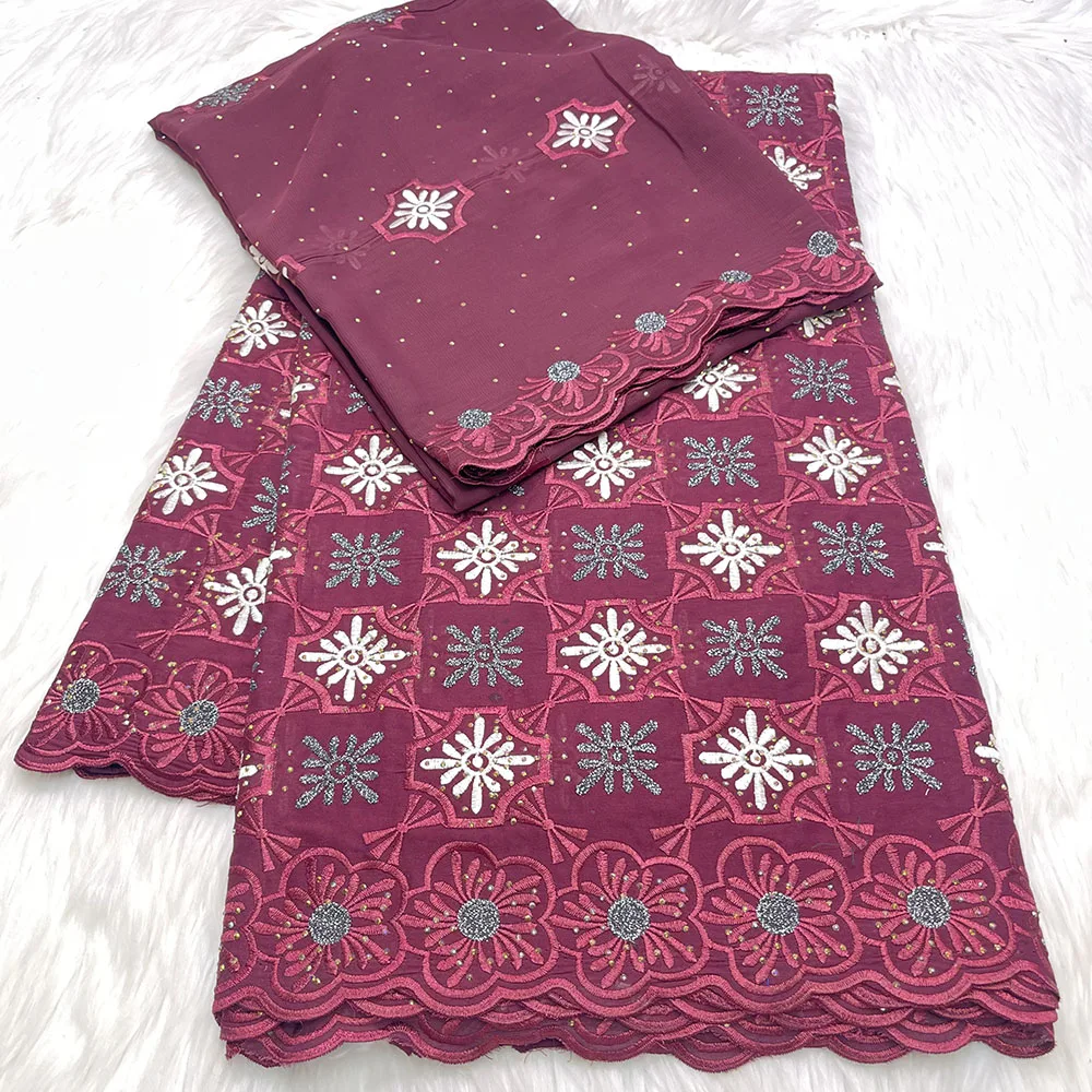 Beautiful Cotton Lace Fabric 5Yards And Scarf 2Yards Set High Quality 2024 Embroidery African Pattern For Sewing Diy 02C39
Beautiful Cotton Lace Fabric 5Yards And Scarf 2Yards Set High Quality 2024 Embroidery African Pattern For Sewing Diy 02C39