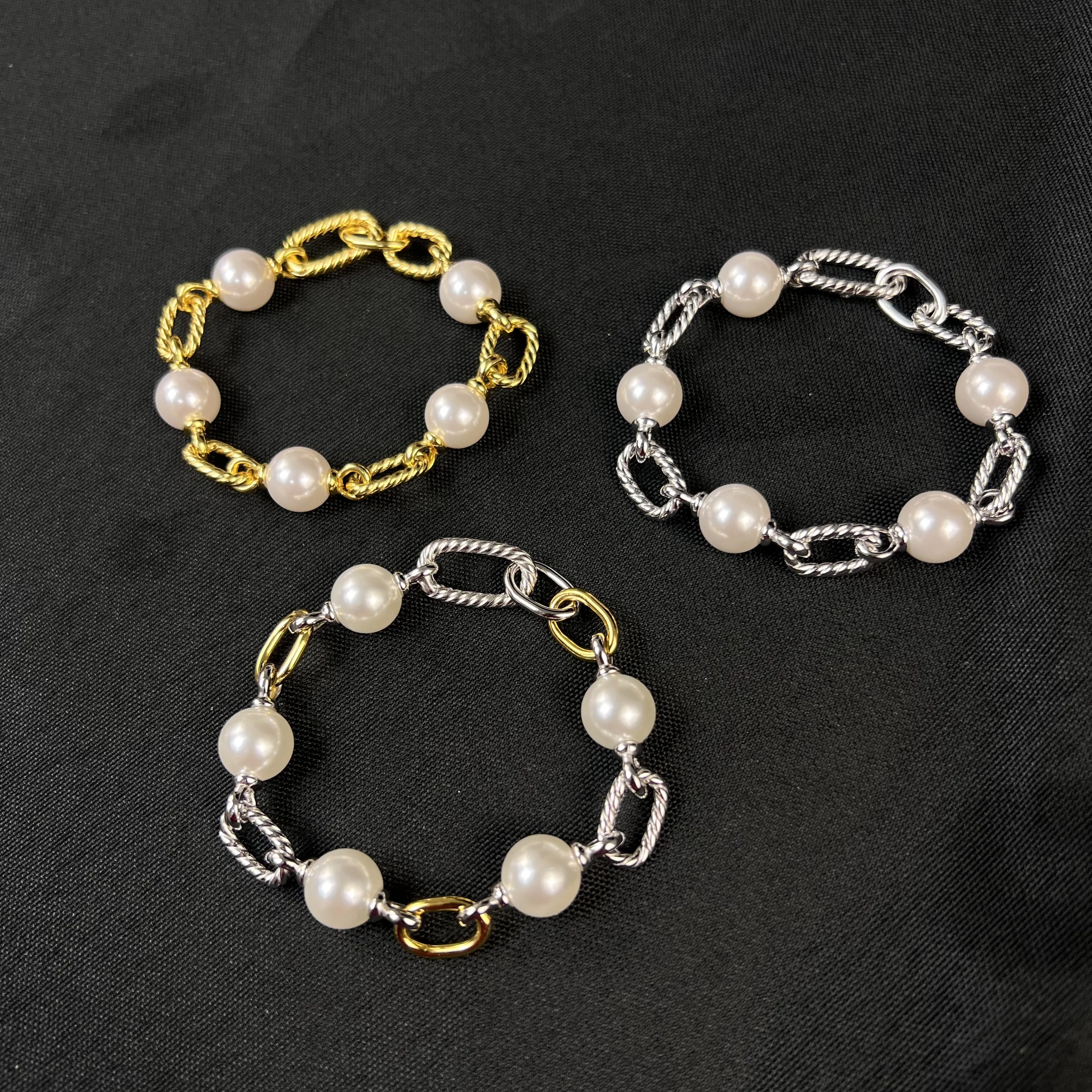 S925 sterling silver new Madison pearl bracelet neutral fashion trend retro classic simple personality luxury jewelry gift
S925 sterling silver new Madison pearl bracelet neutral fashion trend retro classic simple personality luxury jewelry gift