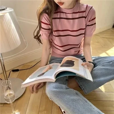 Summer Women's Ice Silk Knitted ort Sve T-irt Thin Stripe Design Base Layer f Sve round Ne Commute Sle Top 
Summer Women's Ice Silk Knitted ort Sve T-irt Thin Stripe Design Base Layer f Sve round Ne Commute Sle Top