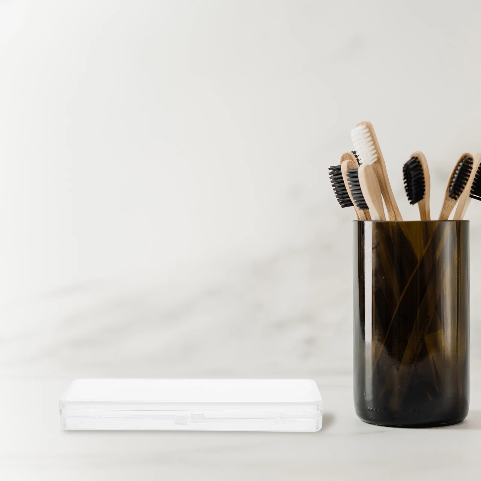 Компактный диспенсер для зубной нити, 10 шт., прочный пластиковый материал, маленький портативный, удобный для домашнего и наружного использования, коробка для зубной нити
Компактный диспенсер для зубной нити, 10 шт., прочный пластиковый материал, маленький портативный, удобный для домашнего и наружного использования, коробка для зубной нити