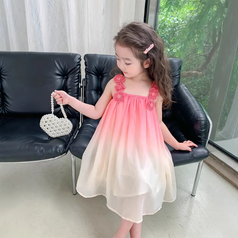 Girls' Summer Dress New Gradient Color Strap Floral Beach Dress Tank Dress for Toddlers and Young Girls Wholesale
Girls' Summer Dress New Gradient Color Strap Floral Beach Dress Tank Dress for Toddlers and Young Girls Wholesale