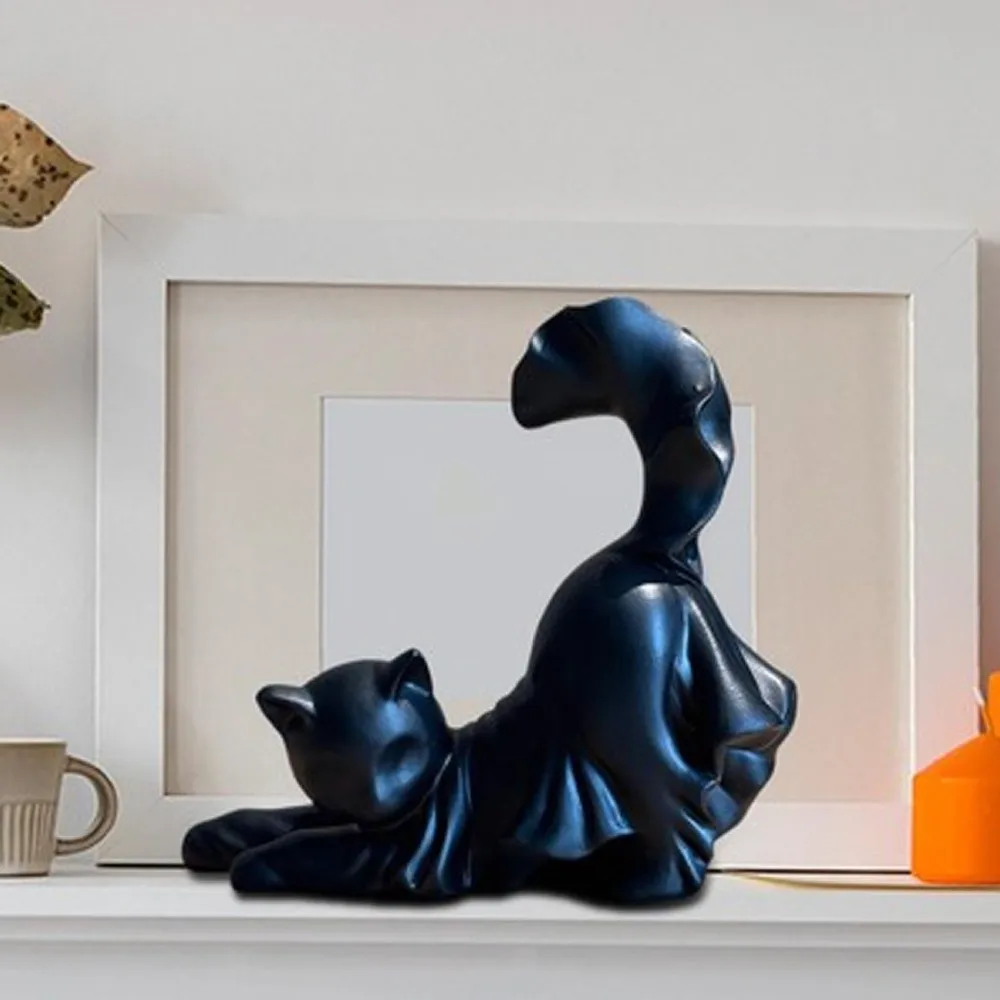 Cute Halloween Black Cat Statue Glow in The Dark Handmade Cat Resin Sculpture Unique White Stretching Cat Figurine
Cute Halloween Black Cat Statue Glow in The Dark Handmade Cat Resin Sculpture Unique White Stretching Cat Figurine