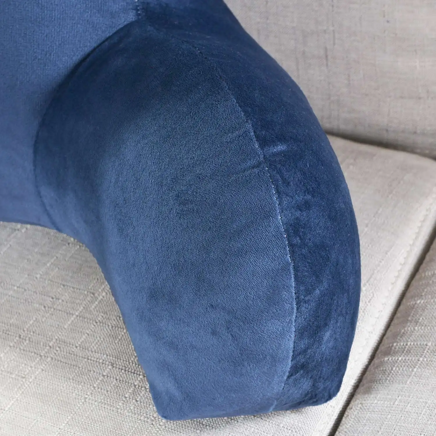 Pillow Back Bed With Armrest Support Bed Reading Waist Back Chair Car Seat Sofa Rest Waist Pad
Pillow Back Bed With Armrest Support Bed Reading Waist Back Chair Car Seat Sofa Rest Waist Pad