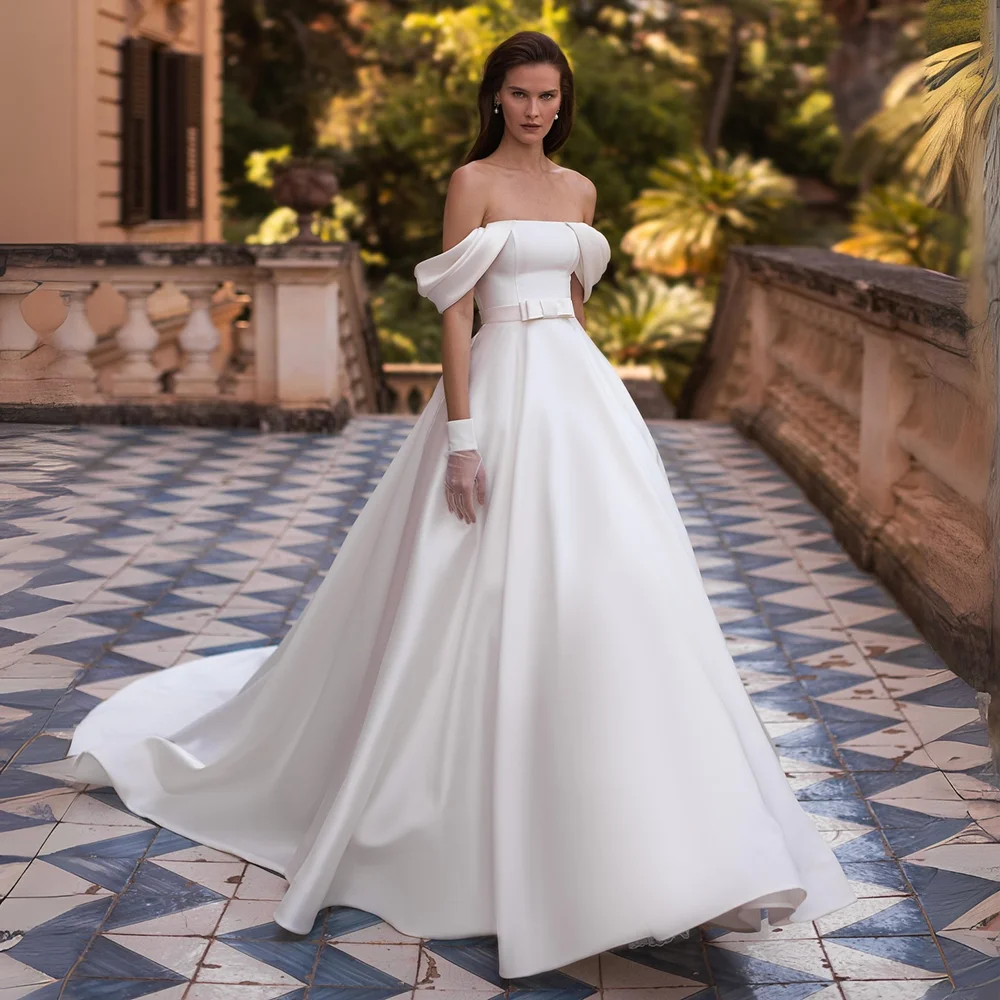 Customized Glamorous Off-Shoulder Satin Pleated Wedding Dress Backless Court Princess Wedding Gown Bow свадебное платье
Customized Glamorous Off-Shoulder Satin Pleated Wedding Dress Backless Court Princess Wedding Gown Bow свадебное платье