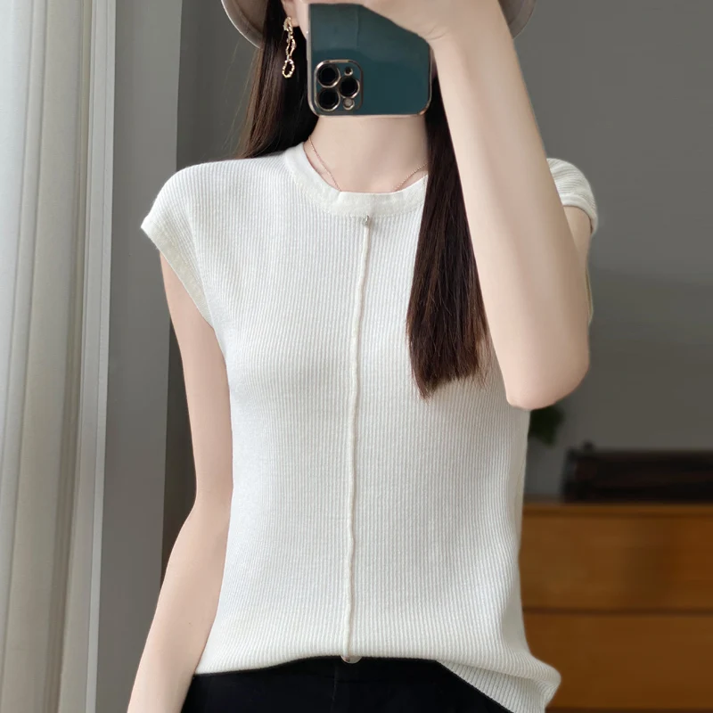 Summer women's T-shirt casual solid color knitted short sleeved round neck Tees slim button Tops spun wool versatile Blouse
Summer women's T-shirt casual solid color knitted short sleeved round neck Tees slim button Tops spun wool versatile Blouse