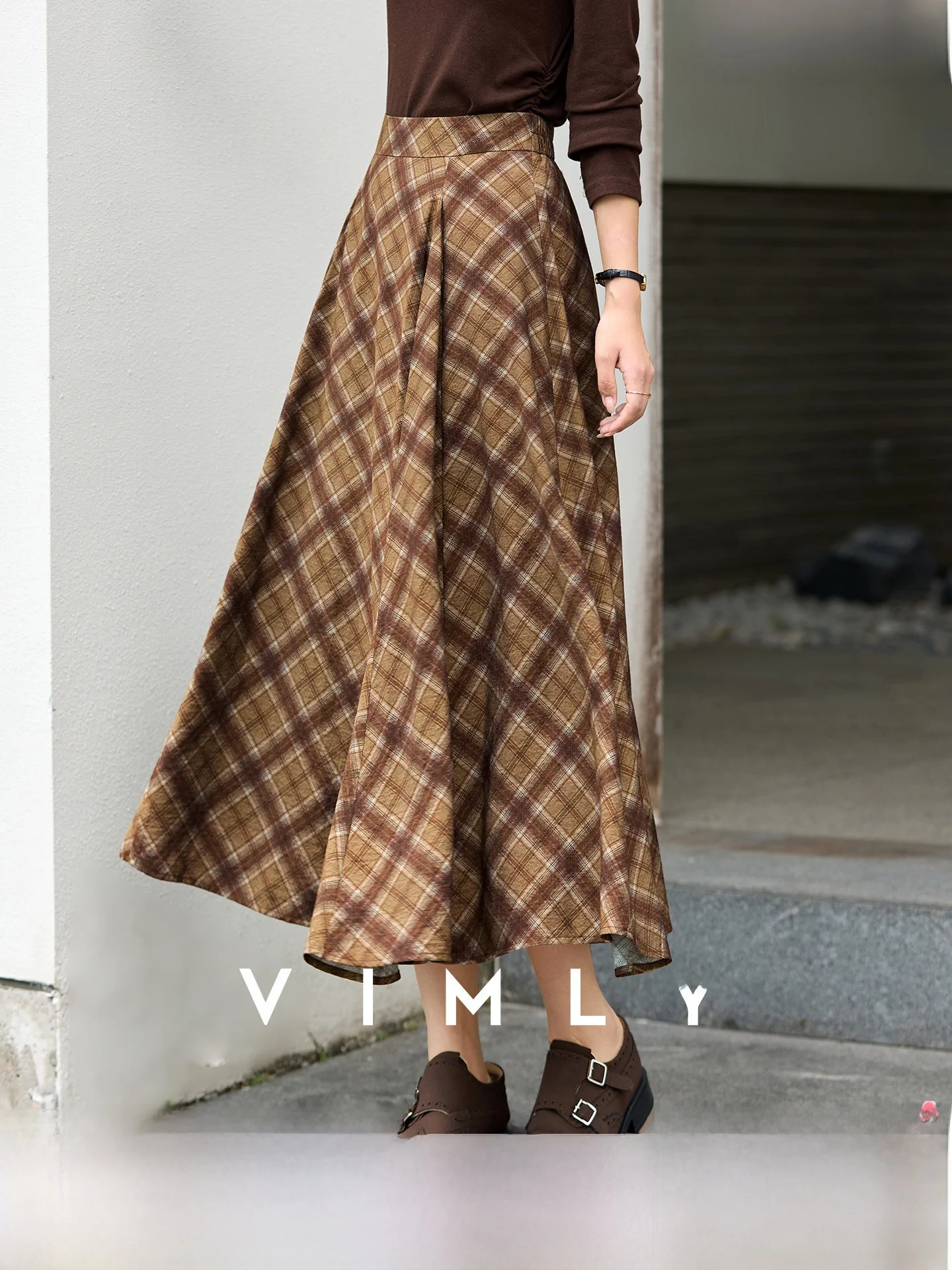 Vintage Red Brown Plaid Midi A-Line Skirt Women's Spring Summer Casual mid Waist Umbrella Skirt with Nylon Fabric
Vintage Red Brown Plaid Midi A-Line Skirt Women's Spring Summer Casual mid Waist Umbrella Skirt with Nylon Fabric